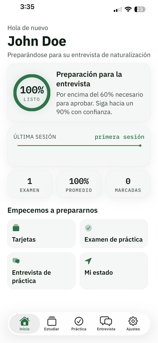 The app's home screen in Spanish: Hola de nuevo, John Doe, with interview readiness at 100%.